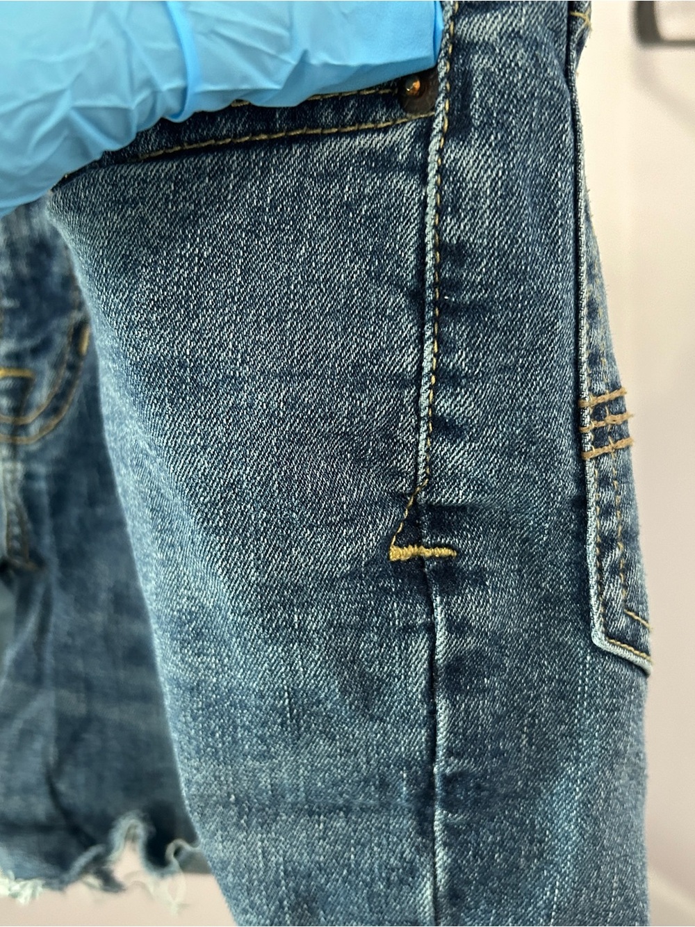 IZOD DIY Medium Wash Feathered Raw Hem Denim Skirt Size Small - “Dannie” - Picture 5 of 14